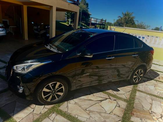 HYUNDAI HB20S 1.6 PREMIUM 16V FLEX 4P AUTOMÁTICO HYUNDAI HB20S 1.6 PREMIUM 16V FLEX 4P AUTOMÁTICO